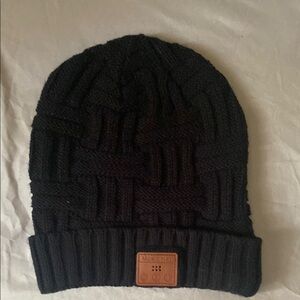 Music hat Black Knit Beanie with bluetooth one size
